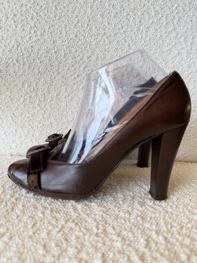 Vivien Lee Shoes.